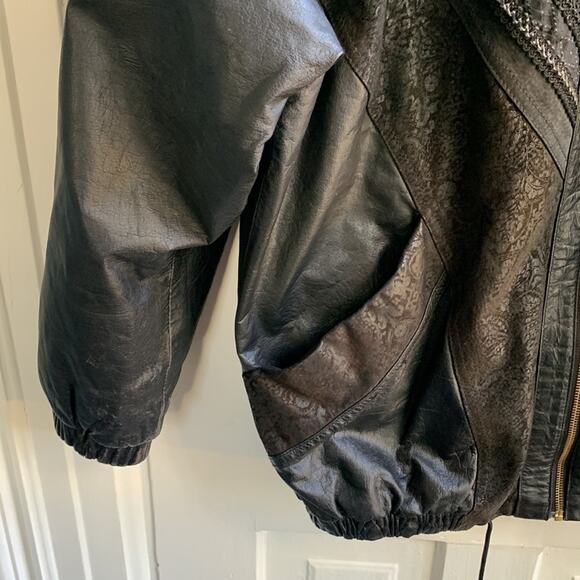 John Weitz Vintage 90s Embellished Leather Jacket - Picture 5 of 9